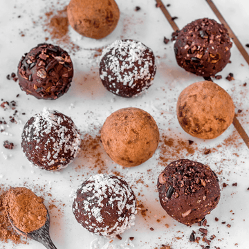 AURA Fudgy Protein Balls Recipe - AURA Nutrition